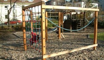 Individuelle Spiellandschaften für Kindergärten und Schulen