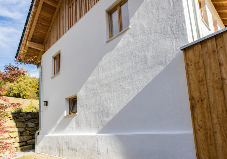 Fassade mit HAGA Kalkputz