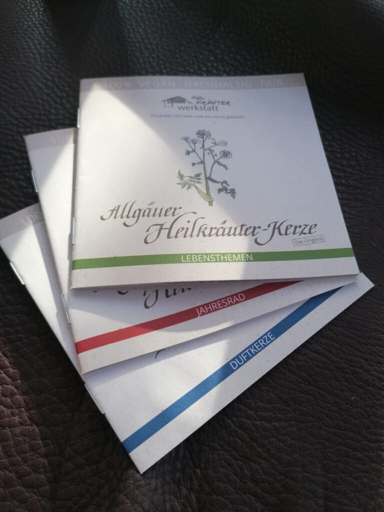 Prospekte der Allgäuer Heilkräuter-Kerzen